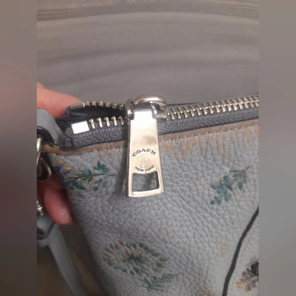 Coach Floral Meadow Print Blue Crossbody Hand Bag Y2K - Picture 10 of 12